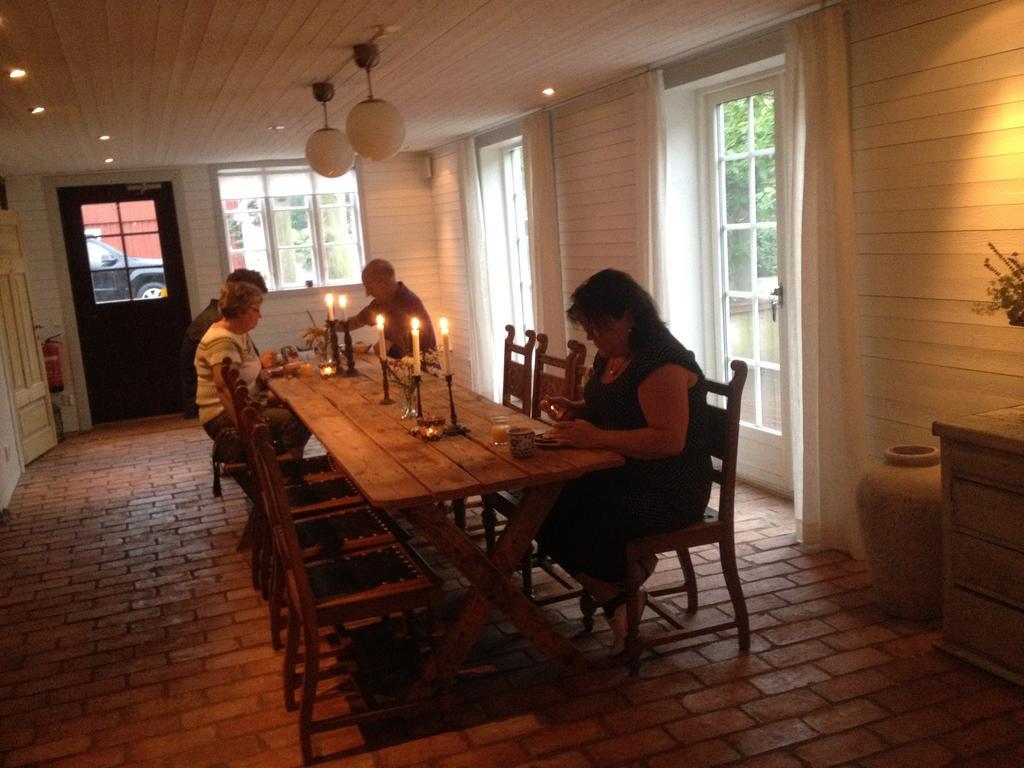 Saebyholms Gard Bed & Breakfast Laholm Bagian luar foto
