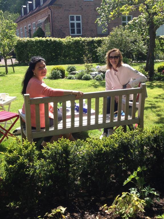 Saebyholms Gard Bed & Breakfast Laholm Bagian luar foto