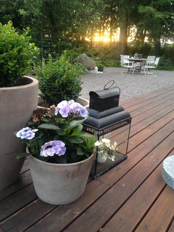 Saebyholms Gard Bed & Breakfast Laholm Bagian luar foto