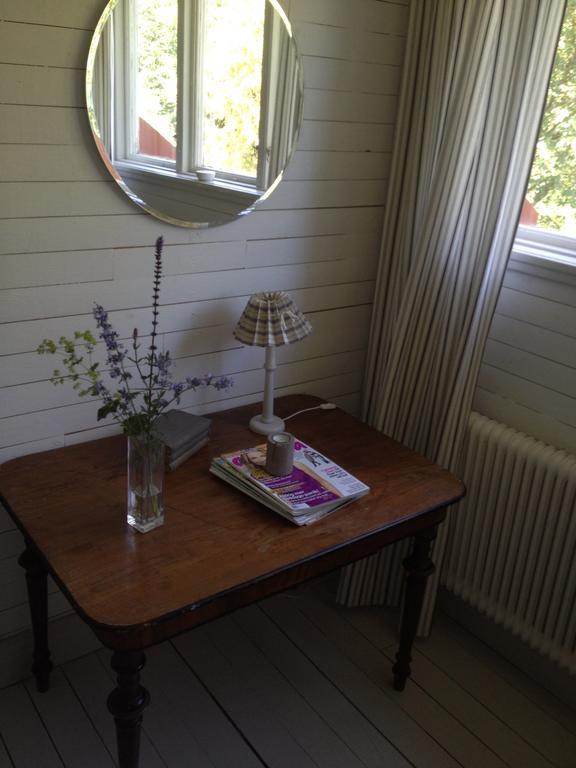 Saebyholms Gard Bed & Breakfast Laholm Ruang foto